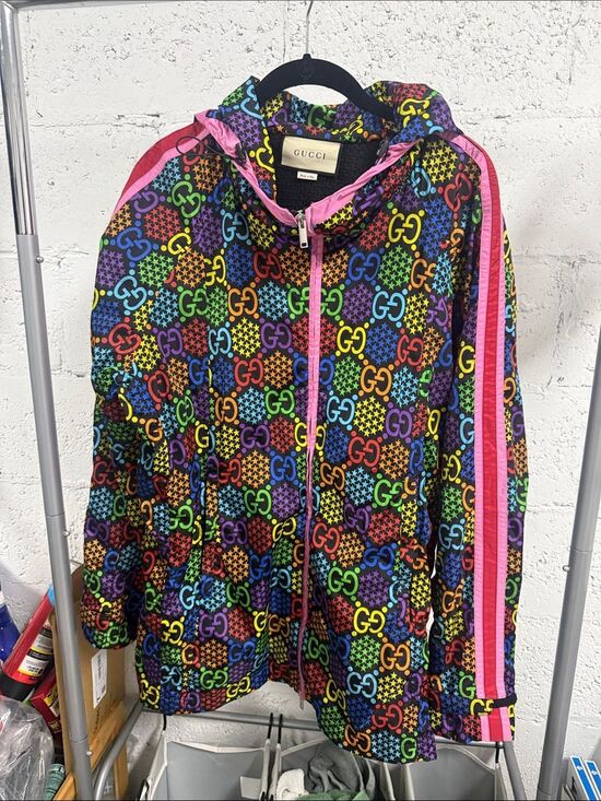 Gucci Jackets & Blazers - AUTHENTIC Gucci Multicolor GG Hooded Windbreaker Pink Trim - Zip Up - Size Small
